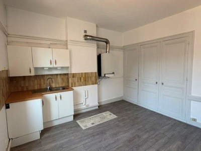 APPARTEMENT T3 A LOUER - ST ETIENNE FAURIEL - 57.5 m2 - 550 &euro; charges comprises par mois
