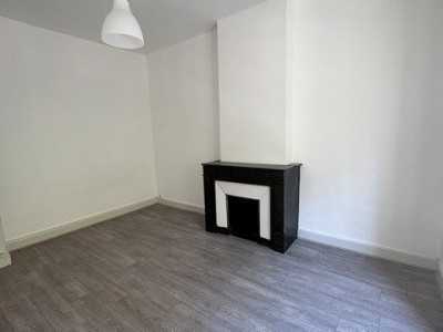 APPARTEMENT T3 A LOUER - ST ETIENNE FAURIEL - 57.5 m2 - 550 &euro; charges comprises par mois
