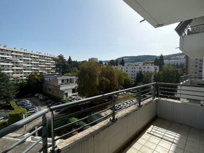 APPARTEMENT T3 A LOUER - ST ETIENNE FAURIEL - 75.76 m2 - 680 € charges comprises par mois