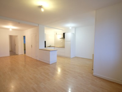 APPARTEMENT T3 A LOUER - ST ETIENNE FAURIEL - 66.71 m2 - 660€ charges comprises par mois