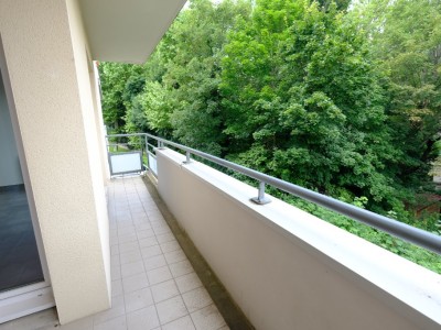 APPARTEMENT T3 A LOUER - ST ETIENNE FAURIEL - 66.75 m2 - 745 € charges comprises par mois