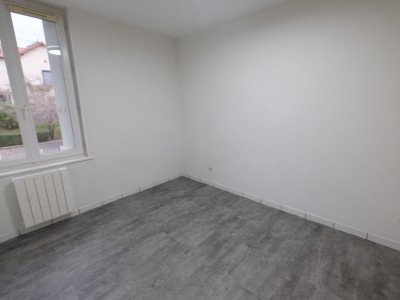 APPARTEMENT T3 - ST ETIENNE FAURIEL - 59,81 m2 - LOUÉ