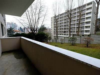 APPARTEMENT T3 A LOUER - ST ETIENNE FAURIEL - 69.27 m2 - 650€ charges comprises par mois