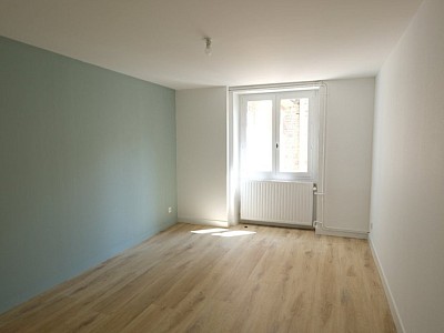 APPARTEMENT T3 A LOUER - ST ETIENNE HOTEL DE VILLE - 76.84 m2 - 655 &euro; charges comprises par mois
