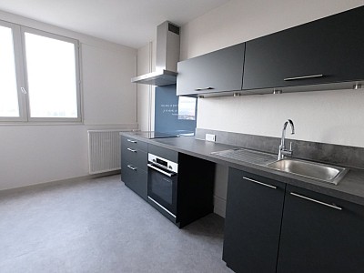 APPARTEMENT T3 A LOUER - ST ETIENNE LA MTARE - 67 m2 - 665€ charges comprises par mois