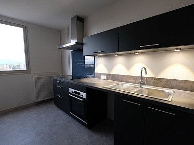 APPARTEMENT T3 A LOUER - ST ETIENNE LA MTARE - 67 m2 - 665€ charges comprises par mois