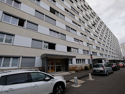 APPARTEMENT T3 A LOUER - ST ETIENNE LA MTARE - 67 m2 - 665€ charges comprises par mois