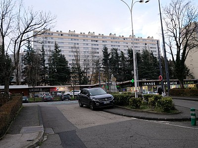 APPARTEMENT T3 A LOUER - ST ETIENNE LA MTARE - 67 m2 - 665€ charges comprises par mois