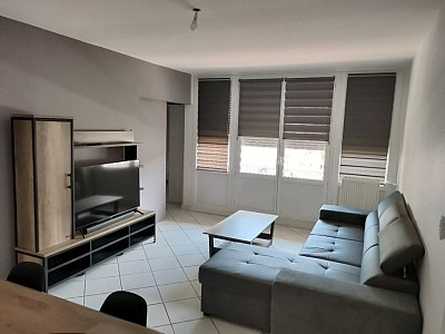 APPARTEMENT T3 A LOUER - ST ETIENNE LA MTARE - 78.33 m2 - 720€ charges comprises par mois