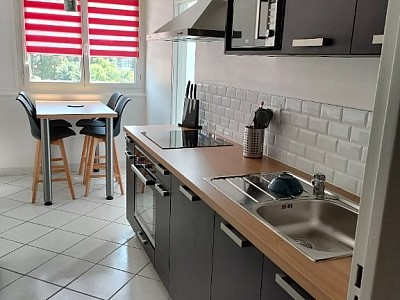 APPARTEMENT T3 A LOUER - ST ETIENNE LA MTARE - 78.33 m2 - 720€ charges comprises par mois