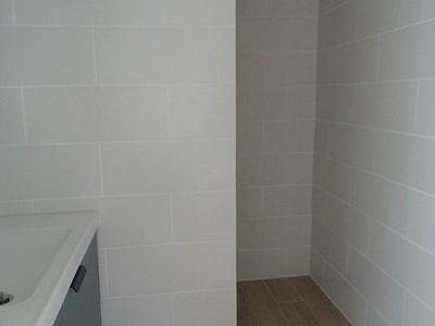 APPARTEMENT T3 A LOUER - ST ETIENNE LE SOLEIL - 69 m2 - 570 &euro; charges comprises par mois