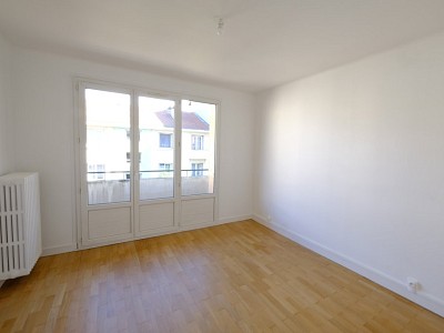 APPARTEMENT T3 A LOUER - ST ETIENNE MONTPLAISIR - 65,1 m2 - 610 € charges comprises par mois