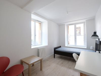 APPARTEMENT T3 A LOUER - ST ETIENNE MONTPLAISIR - 61.94 m2 - 540€ charges comprises par mois
