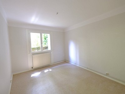 APPARTEMENT T3 A LOUER - ST ETIENNE MONTPLAISIR - 64.45 m2 - 490€ charges comprises par mois