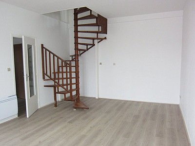 APPARTEMENT T3 A LOUER - ST ETIENNE MONTPLAISIR - 70.62 m2 - 495€ charges comprises par mois