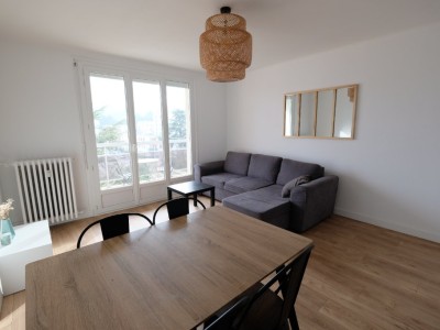 T3 A LOUER - ST ETIENNE FAURIEL - 55.52 m2 - 680€ charges comprises par mois