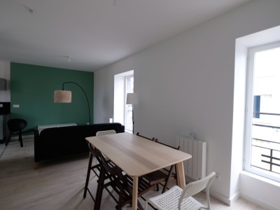 APPARTEMENT T3 A LOUER - ST ETIENNE SAINT FRANCOIS - 58,7 m2 - 545 € charges comprises par mois