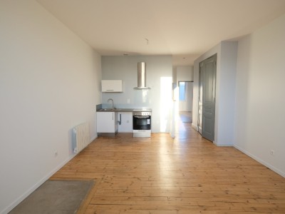 APPARTEMENT T3 A LOUER - ST ETIENNE ZENITH - 62 m2 - 600 € charges comprises par mois