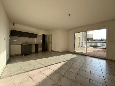 APPARTEMENT T3 A VENDRE - ANDREZIEUX BOUTHEON - 65.03 m2 - 159000€