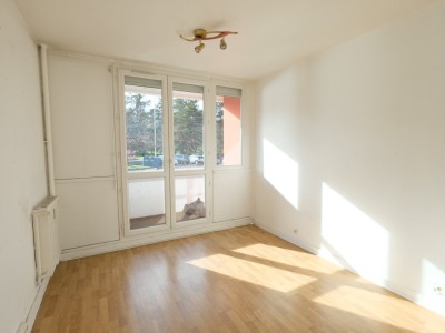 APPARTEMENT T3 A VENDRE - FIRMINY - 115.59 m2 - 97000€