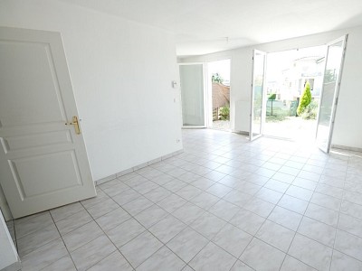 APPARTEMENT T3 - ROCHE LA MOLIERE - 64.3 m2 - VENDU