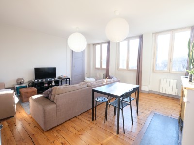 APPARTEMENT T3 - ST ETIENNE CENTRE VILLE - 65.46 m2 - VENDU