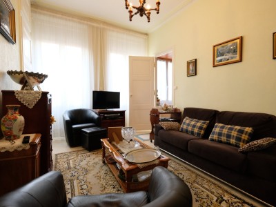 APPARTEMENT T3 A VENDRE - ST ETIENNE CENTRE VILLE - 89.42 m2 - 95000€