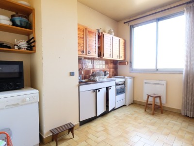 APPARTEMENT T3 A VENDRE - ST ETIENNE CENTRE VILLE - 84.29 m2 - 99 000 €