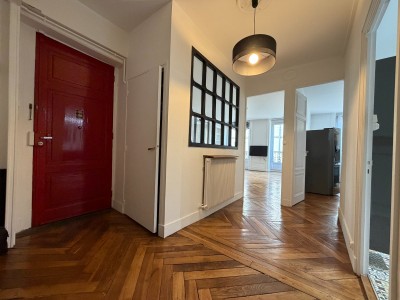 APPARTEMENT T3 A VENDRE - ST ETIENNE CENTRE VILLE - 86.56 m2 - 125 000 &euro;