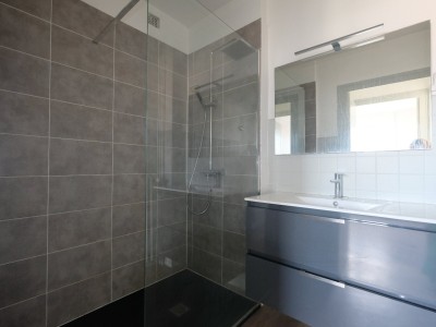 APPARTEMENT T3 A VENDRE - ST ETIENNE CHATEAUCREUX - 63.71 m2 - 79000€