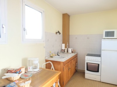 APPARTEMENT T3 A VENDRE - ST ETIENNE FACULTE / CENTRE DEUX - 57.7 m2 - 56 000 €