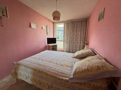 APPARTEMENT T3 A VENDRE - ST ETIENNE FACULTE / CENTRE DEUX - 71.05 m2 - 49 000 €