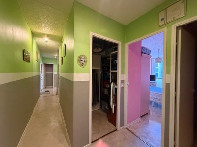 APPARTEMENT T3 A VENDRE - ST ETIENNE FACULTE / CENTRE DEUX - 71.05 m2 - 49 000 €