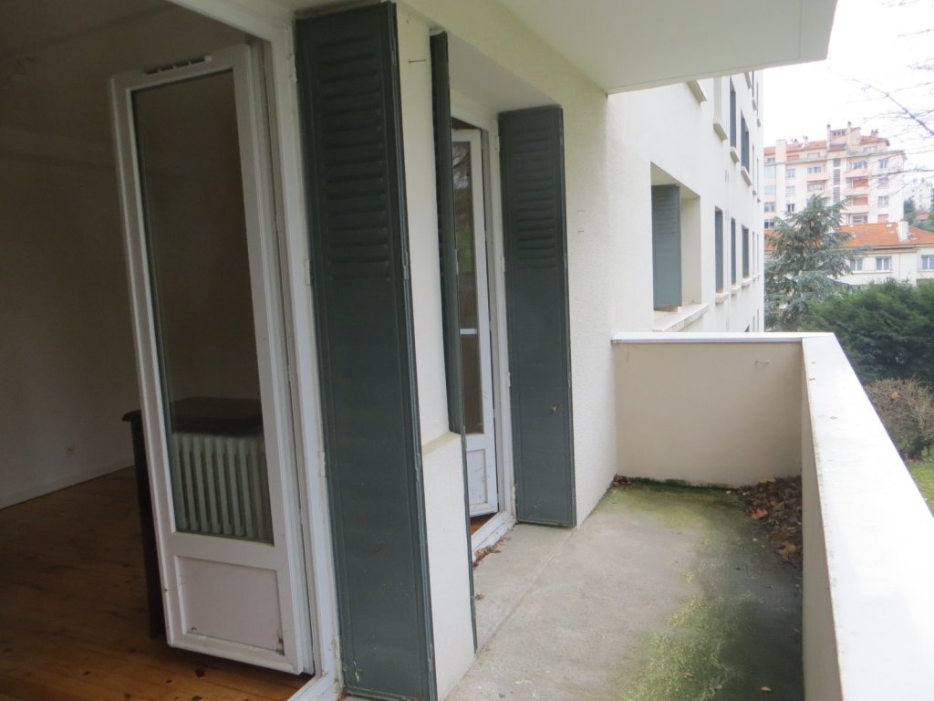 APPARTEMENT T3 - ST ETIENNE FAURIEL - 68.55 m2 - VENDU