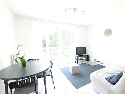 APPARTEMENT T3 - ST ETIENNE FAURIEL - 59.4 m2 - VENDU