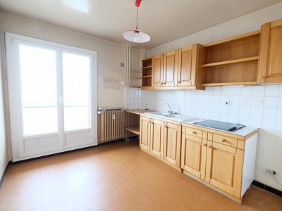 APPARTEMENT T3 - ST ETIENNE FAURIEL - 70.71 m2 - VENDU