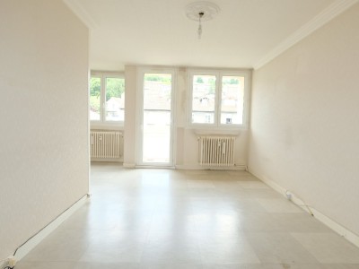 APPARTEMENT T3 A VENDRE - ST ETIENNE FAURIEL - 58.32 m2 - 69000€