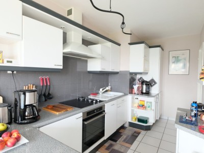 APPARTEMENT T3 A VENDRE - ST ETIENNE FAURIEL - 64.31 m2 - 112000€