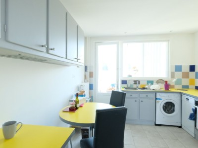 APPARTEMENT T3 A VENDRE - ST ETIENNE FAURIEL - 80.66 m2 - 160000€