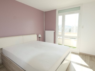 APPARTEMENT T3 A VENDRE - ST ETIENNE FAURIEL - 65.19 m2 - 99�000�&euro;