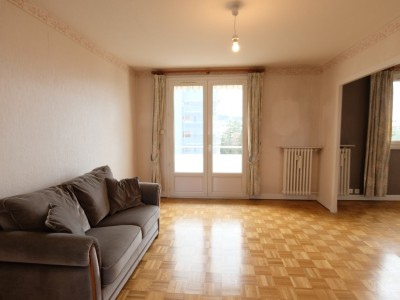 APPARTEMENT T3 A VENDRE - ST ETIENNE FAURIEL - 53.4 m2 - 75 000 €