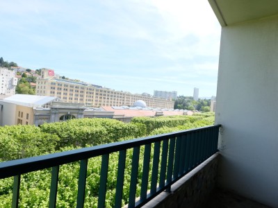 APPARTEMENT T3 A VENDRE - ST ETIENNE FAURIEL - 71.3 m2 - 76 000 €
