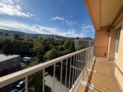 APPARTEMENT T3 A VENDRE - ST ETIENNE FAURIEL - 62.9 m2 - 62 000 €