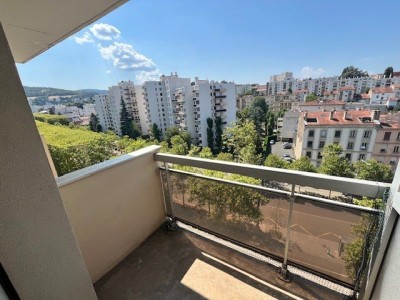APPARTEMENT T3 A VENDRE - ST ETIENNE FAURIEL - 66.85 m2 - 79 000 &euro;