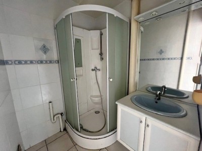 APPARTEMENT T3 A VENDRE - ST ETIENNE FAURIEL - 66.85 m2 - 79 000 &euro;