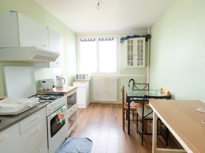 APPARTEMENT T3 A VENDRE - ST ETIENNE LA MTARE - 71.65 m2 - 59500€