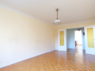 APPARTEMENT T3 A VENDRE - ST ETIENNE LA M�TARE - 73.29 m2 - 69�000�&euro;