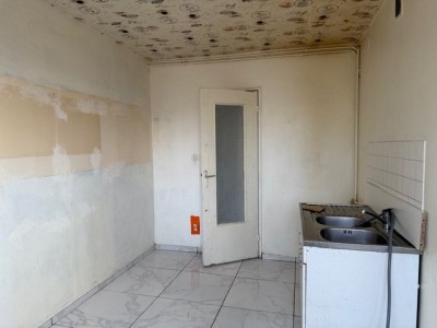 APPARTEMENT T3 A VENDRE - ST ETIENNE LA MÉTARE - 71.96 m2 - 46 500 €