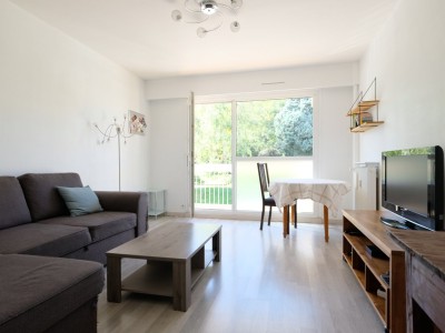 APPARTEMENT T3 A VENDRE - ST ETIENNE MONTPLAISIR - 65.83 m2 - 89000€