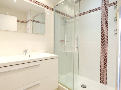 APPARTEMENT T3 A VENDRE - ST ETIENNE MONTPLAISIR - 65.83 m2 - 89000€